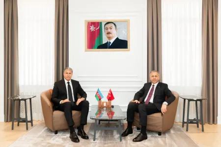 Vilayət Eyvazov Türkiyə DİN başçısı ilə görüşüb