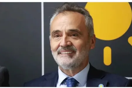 "Rus sülhməramlıları Qarabağı tərk etməlidir" - — İYİ Partiyanın deputatı ilə MÜSAHİBƏ