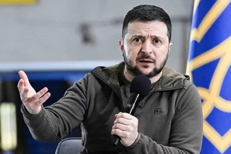"Qərb Ukraynaya yardım etməkdən imtina edir" - ZELENSKİ