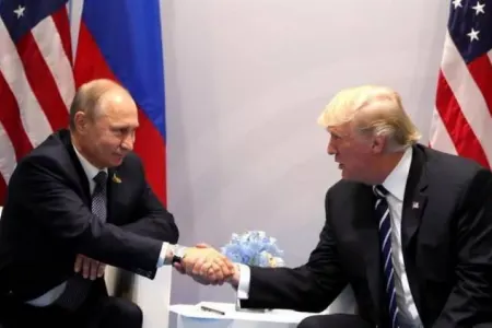 Putin Trampı dəstəklədi: - "RUSİYA ÜÇÜN YAXŞIDIR"
