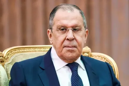 "Kiyev danışıqları nə qədər gecikdirsə, razılığa gəlmək bir o qədər çətin olacaq" - -LAVROV