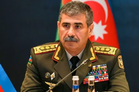 Zakir Həsənovla iranlı həmkarı ilə danışdı