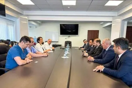 Azərbaycan və Moldova tibb işçiləri arasında təcrübə mübadiləsi müzakirə olunub - FOTO