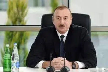 Bakı-Tbilisi-Qars dəmir yolu tərəfimizdən müasirləşdirilir - Prezident