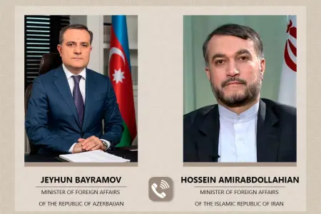 Azərbaycan və İran XİN başçıları arasında telefon danışığı olub