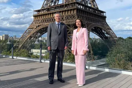 Azərbaycan və Türkiyənin səfirləri Parisdə görüşdü