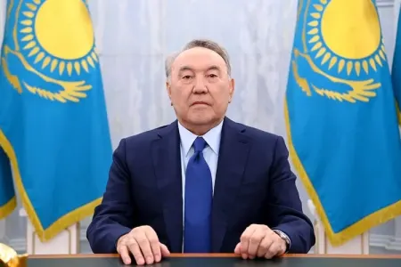 Nazarbayev sonuncu vəzifəsini - İTİRDİ