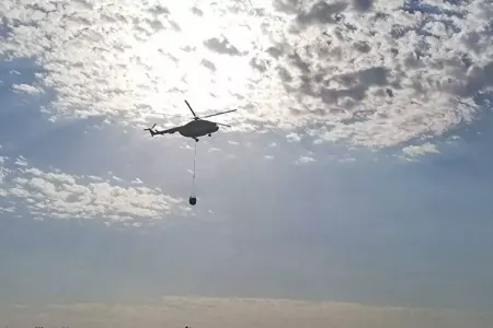 İstanbulda güclü yanğın xəbərdarlığı: - Helikopterlər müdaxilə edir