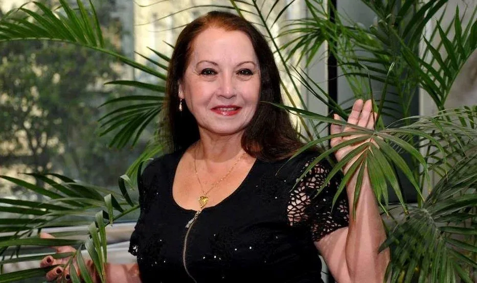 Tanınmış aktrisanın - SƏHHƏTİ PİSLƏŞDİ – SON DURUMU