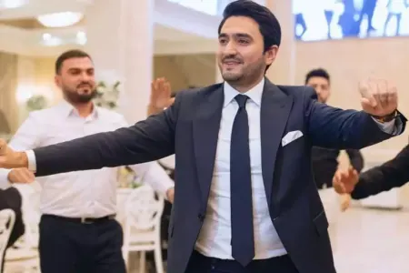 Müğənni Kamilin evində - XOŞ GÜN - FOTO