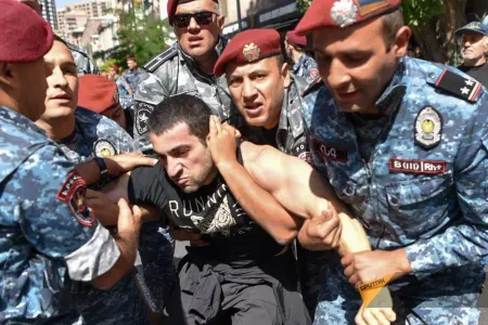 Köçəryanın oğluna qarşı ittiham irəli sürüldü
