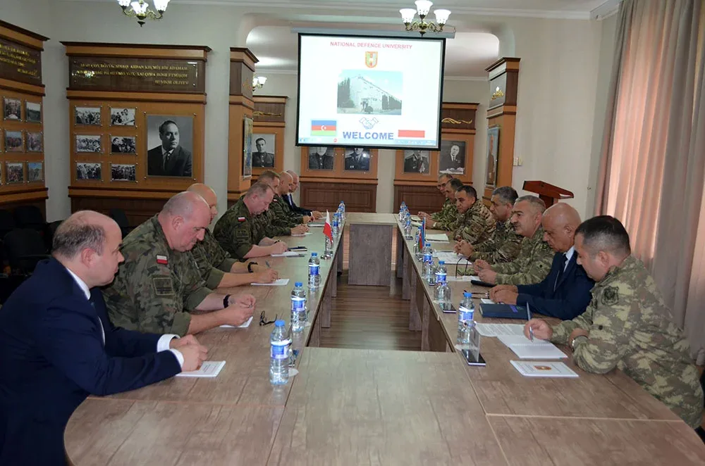Milli Müdafiə Universitetində MÜHÜM GÖRÜŞ - FOTO