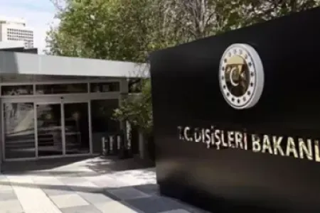 Qurani-Kərimə edilən hücumlara Türkiyə XİN-dən - SƏRT REAKSİYA