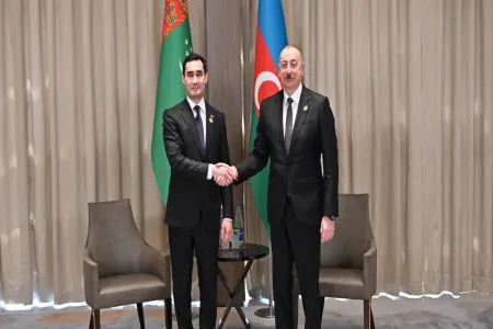 Azərbaycan Prezidenti Sərdar Berdiməhəmmədovu - təbrik etdi