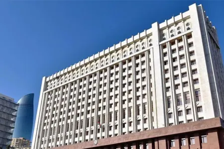 Qarabağın erməni sakinləri üçün daha 32 ton benzin göndərildi