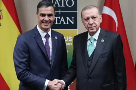 Ərdoğan İspaniyanın Baş naziri ilə - DANIŞDI