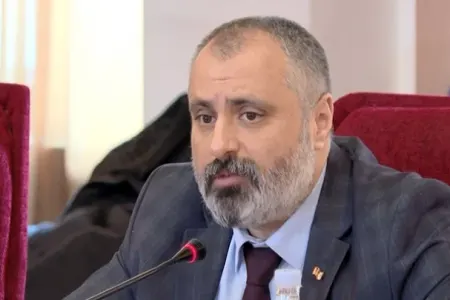 Qondarma rejimin vəzifəli şəxsləri - TUTULDU