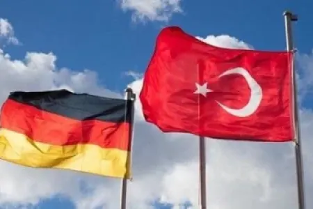 Ankaradakı terakta Berlindən - REAKSİYA