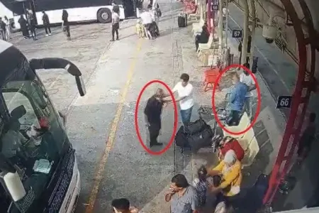 Avtovağzalda yaşlı sərnişinlər əlbəyaxa oldular - İkisi də infarkt keçirdi