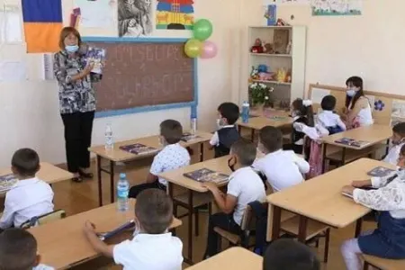 Ermənistandakı şəkil qalmaqal yaratdı - Şəki, Yevlax, Lənkəran... - FOTO