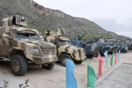 "Ermənistanla sərhəddə 19 yeni hərbi hissə yaradılıb" - DSX rəisi