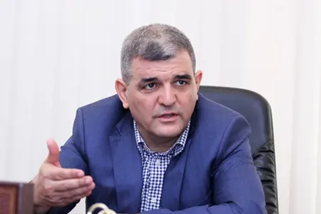 Sallaqxanaya aparan yol - – Fazil Mustafa YAZIR...