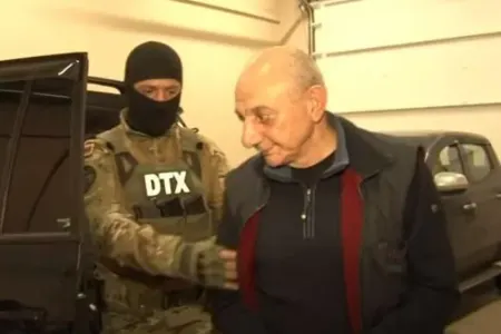 Qondarma rejimin ən uzunmüddətli "prezidenti” Bako Sahakyan kimdir? - ARAŞDIRMA