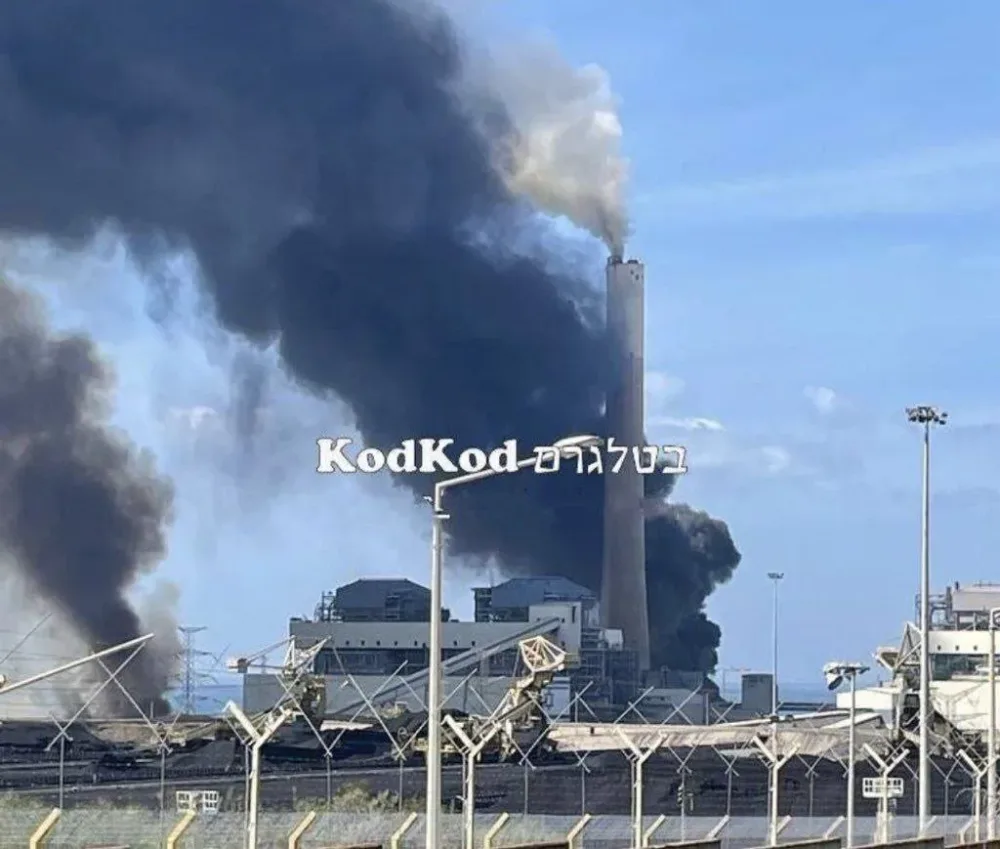 İsrailin ikinci ən böyük elektrik stansiyası Qəzzadan atılan raketlərlə vuruldu - FOTO