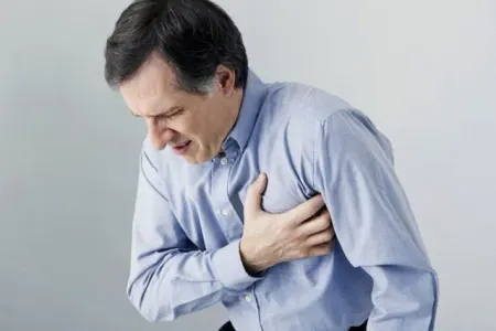 İnfarktdan bir gün əvvəl nələr olur?
