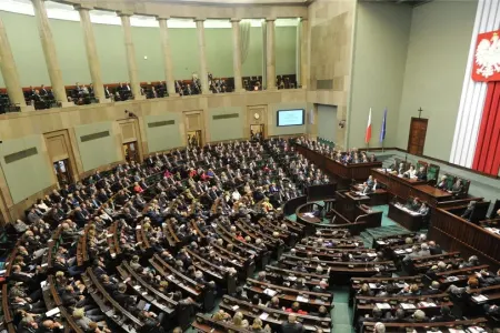 Milli Məclisin deputatı Polşada seçkiləri müşahidə edəcək