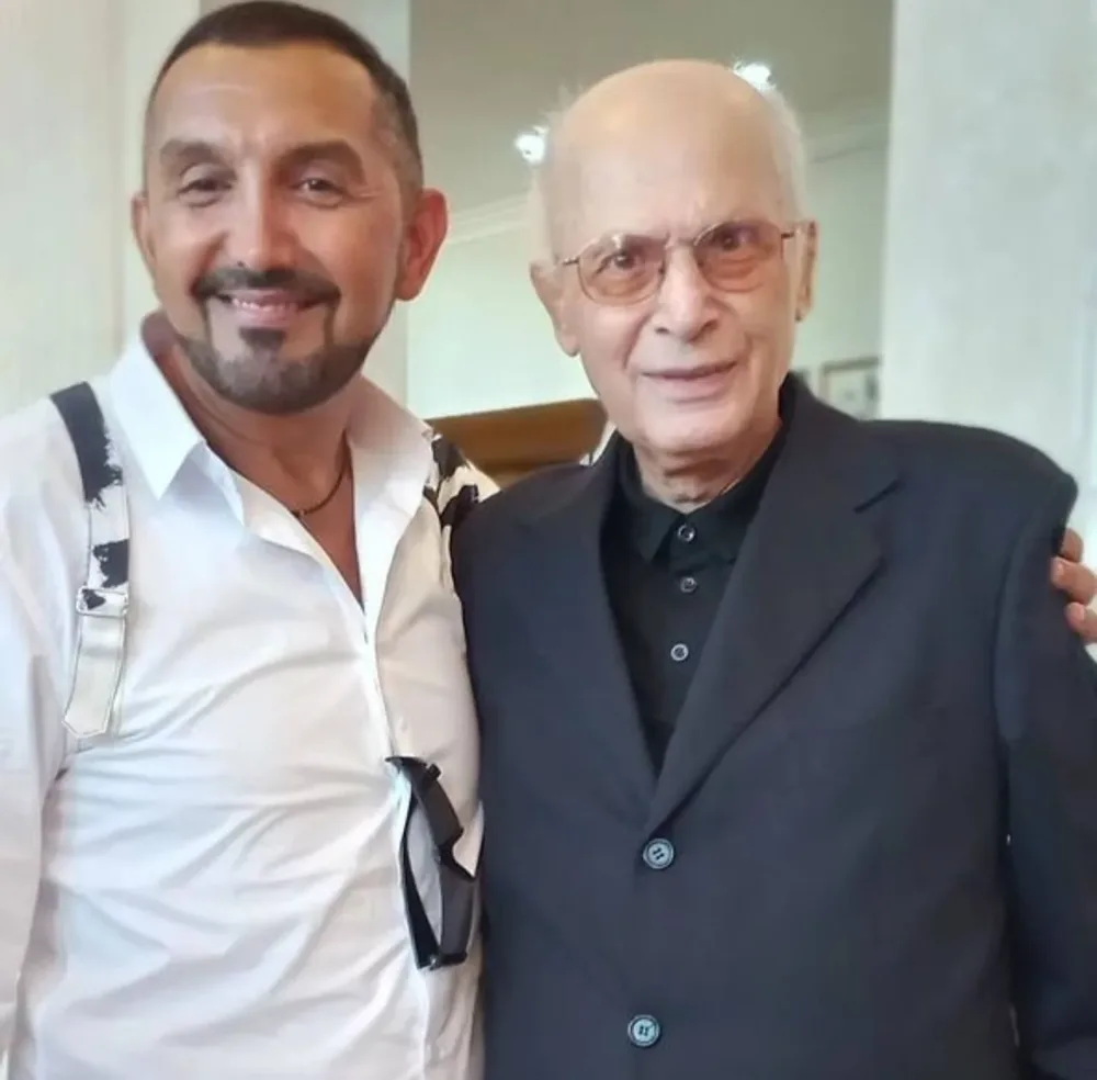 Onkoloji xəstəlikdən əziyyət çəkən Ramiz Məlik səhhətindən - DANIŞDI - FOTO