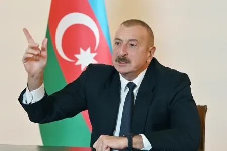 "Belə saxtakarlığa yol verəcək qədər simasızlaşmaq qeyri-mümkündür!" - Prezident ona təqdim edilən videodan DANIŞDI