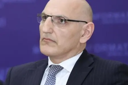 “Azərbaycanın Ermənistana qarşı yeni müharibəyə başlamaq niyyəti yoxdur”