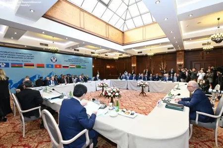 MDB Nazirlər Şurasının iclasında bir sıra sənədlər - QƏBUL EDİLDİ