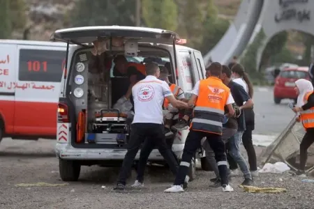 Xəstəxanalarda vəziyyət KRİTİKDİR: - Tibbi ləvəzimatlar AZALDI