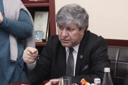 "Əvəz Zeynallını ilk dəfə məhkəmədə görürəm" - Şahid