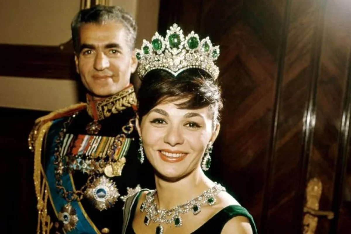 "İnana bilmirdik ki, Şahı Xomeyni əvəz edə bilər" - VİDEO