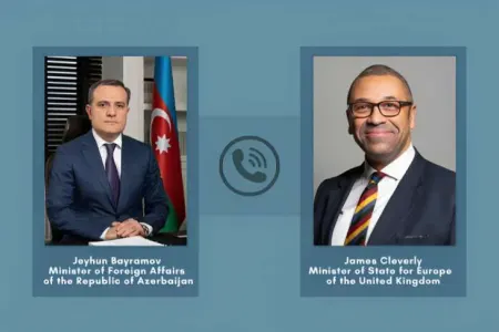 Ceyhun Bayramov və Ceyms Kleverli telefonla danışıb