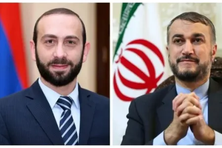 Ararat Mirzoyan iranlı həmkarı ilə - DANIŞDI