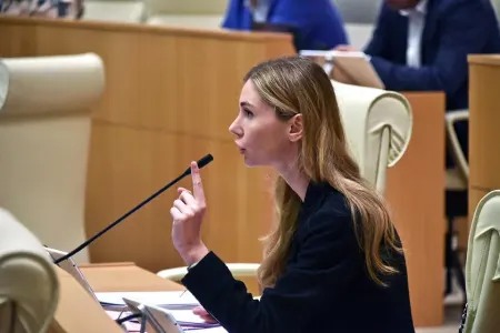 "İmpiçment məsələsi utancverici bir siyasi sirkdir"