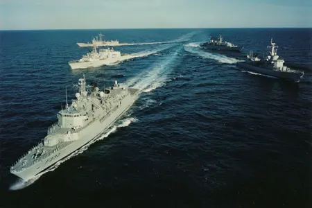 NATO Baltik dənizində nəzarəti - GÜCLƏNDİRİR