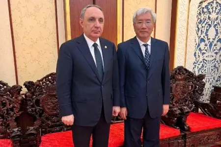 Kamran Əliyevin Çinə işgüzar səfəri - BAŞA ÇATDI