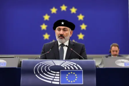 Avropada Nikolu ələ saldılar: - "Məğlub olub, özünü Çe Gevara kimi aparır"
