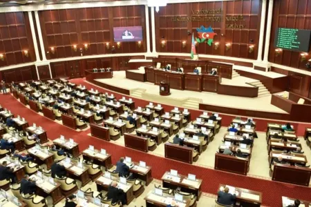 Milli Məclis Rəqabət Məcəlləsini ikinci oxunuşda - QƏBUL ETDİ