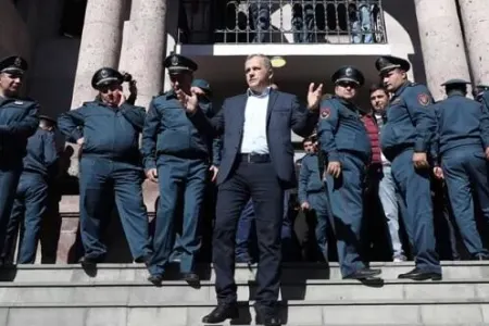 Paşinyan erməni separatizmi kartını Bakıya qarşı yenidən - İŞƏ SALIR?