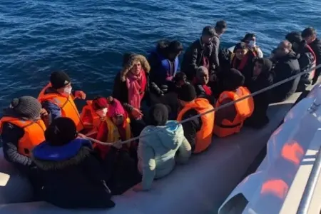 Türkiyədən qanunsuz çıxmaq istəyən miqrantlar - SAXLANILDI