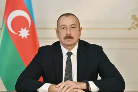 Prezident Viktor Orbanı təbrik etdi