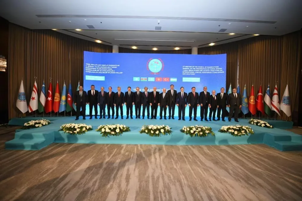 Kamran Əliyev TDT-nin iclasında - FOTO