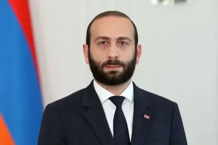 “3+3” formatı əlverişli platformadır - Mirzoyan