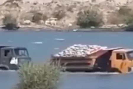 "Odda yanmaz suda batmaz" - Kamaz - VİDEO